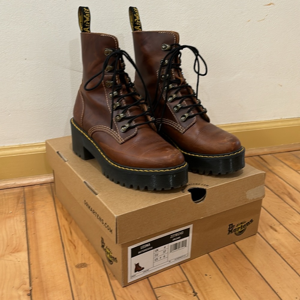 Dr Martens Leona Leona Butterscotch *RARE*